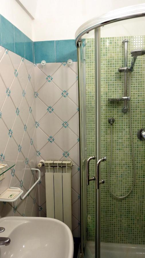 - B&B "Centro Antico" - Неаполь Экстерьер фото